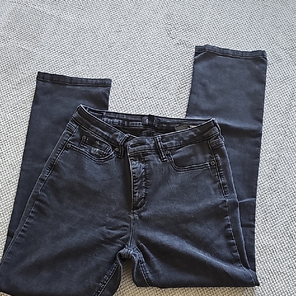 Jones NY Women's Black Straight Leg Jeans 8